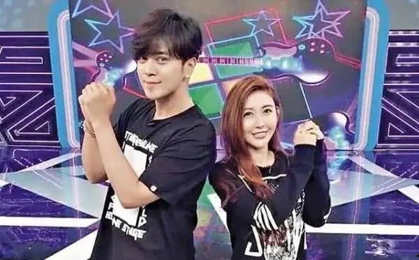 网上的娱乐圈吃瓜博主,明星背后的惊人真相！