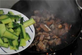 娱乐吃瓜酱爱吃排骨